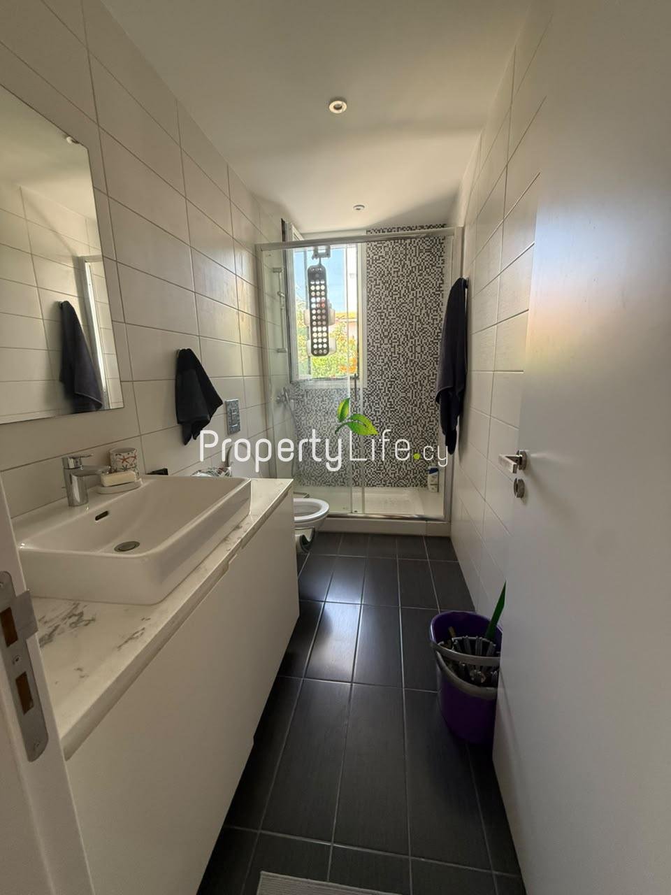 LUXURY 2-BEDROOM APARTMENT | MACKENZIE LARNACA