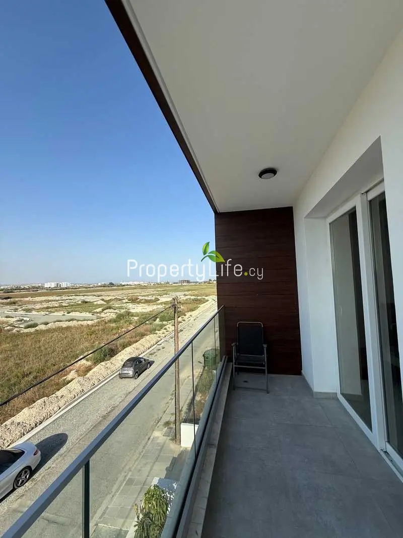 MODERN 2 BEDROOM APARTMENT LIVADIA NEAR AMERICAN UNIVERSITY