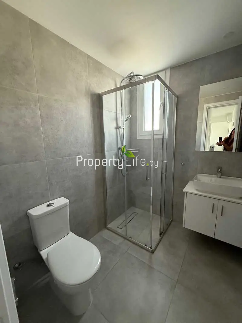 MODERN 2 BEDROOM APARTMENT LIVADIA NEAR AMERICAN UNIVERSITY