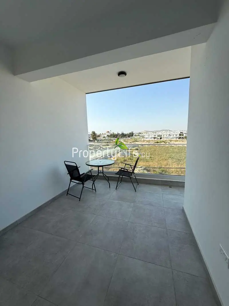 MODERN 2 BEDROOM APARTMENT LIVADIA NEAR AMERICAN UNIVERSITY