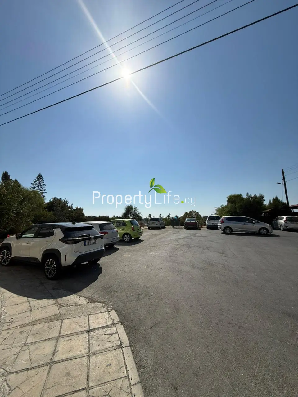 MACKENZIE 3 BEDROOM APARTMENT