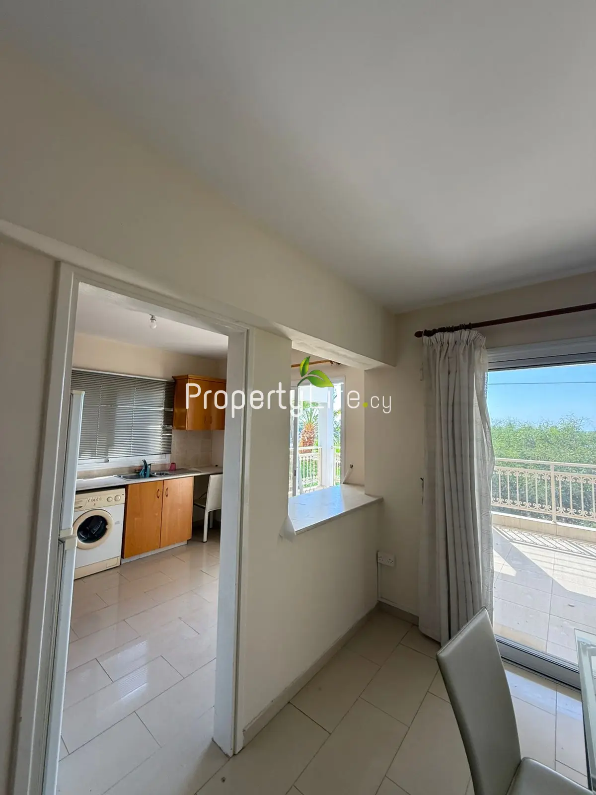 MACKENZIE 3 BEDROOM APARTMENT