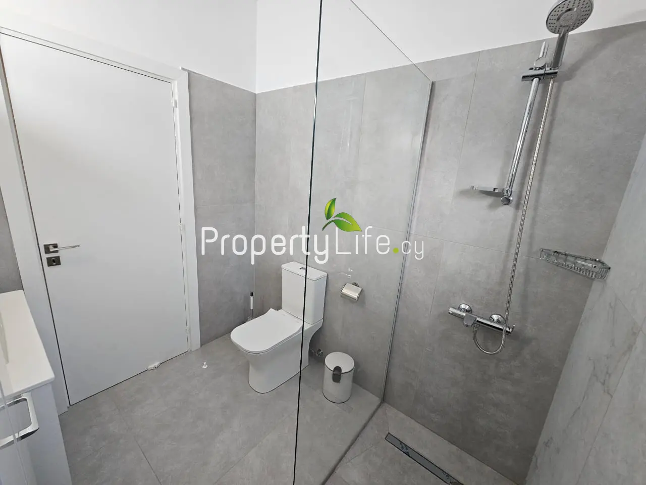 2 BEDROOM FOR RENT NEAR ST. LAZARUS LARNACA