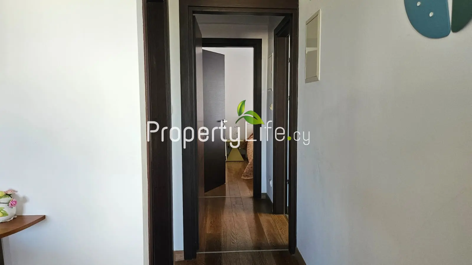 MODERN 2 BEDROOM APARTMENT IN MAKARIOU AVENUE LARNACA