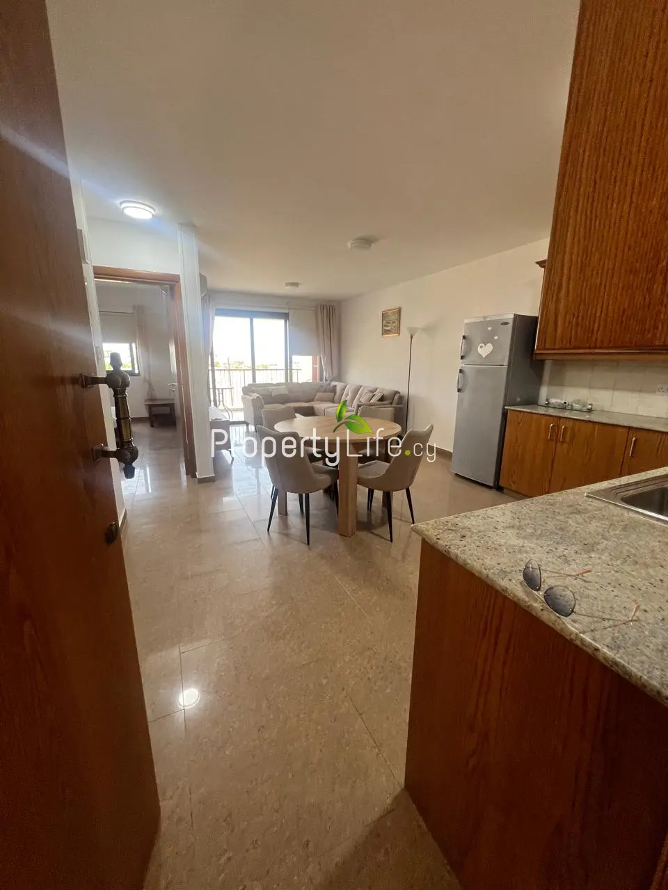 ASTONISHING 1 BEDROOM APARTMENT LIVADIA FOR RENT