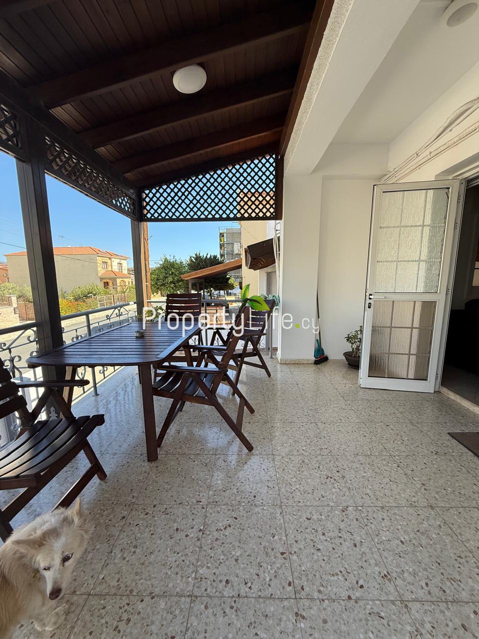 AGIOS FANOURIOS ARADIPPOU DETACHED CORNER HOUSE FOR SALE