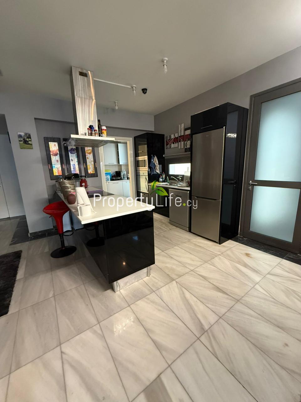 MESOYIOS PARK VILLAS LIVADIA 4 BEDROOM VILLA WITH HEATED POOL FOR SALE