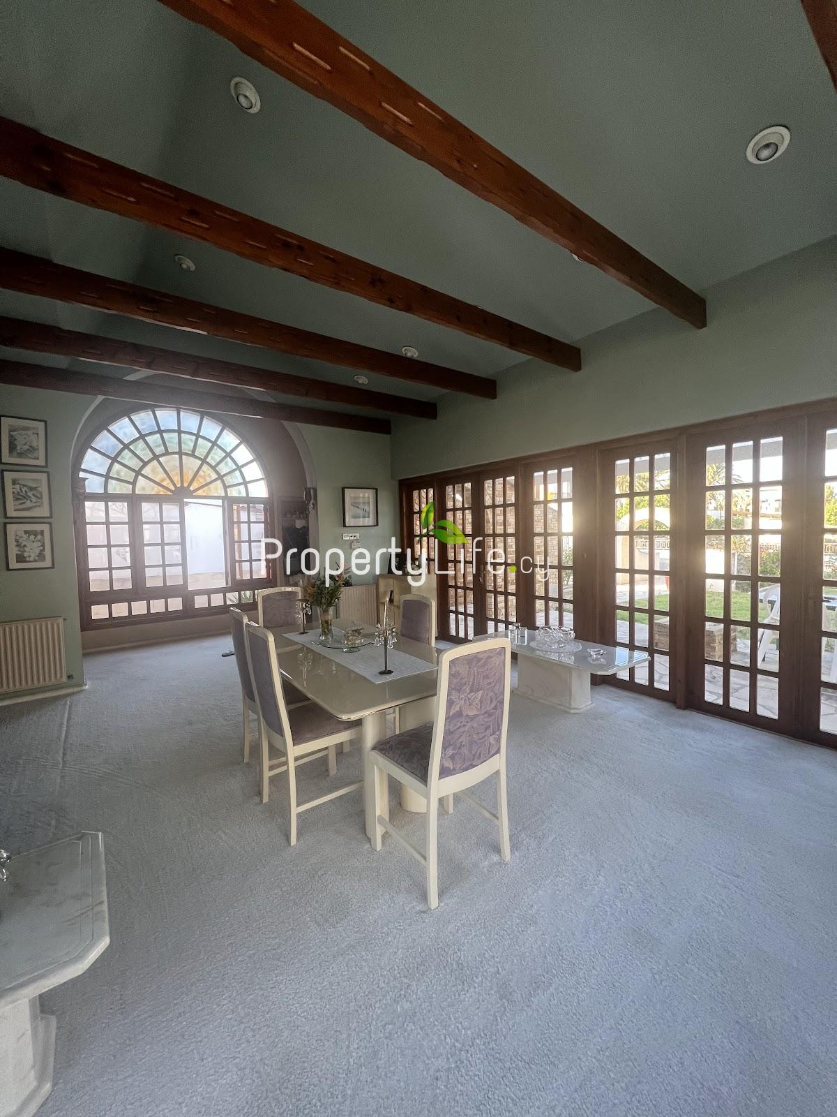 GOLDEN BAY VILLA FOR SALE