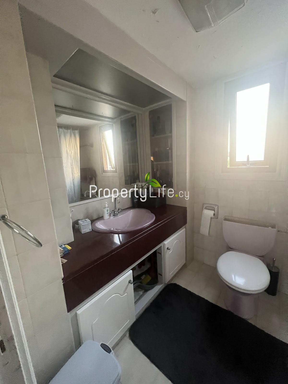 GOLDEN BAY VILLA FOR SALE