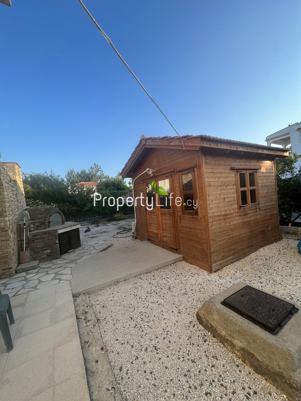 GOLDEN BAY VILLA FOR SALE