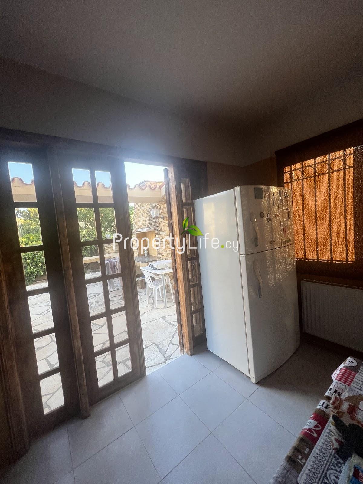 GOLDEN BAY VILLA FOR SALE