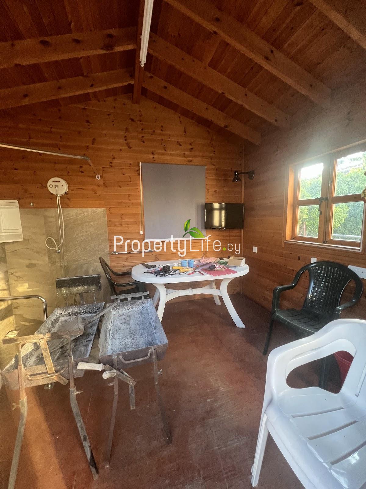 GOLDEN BAY VILLA FOR SALE