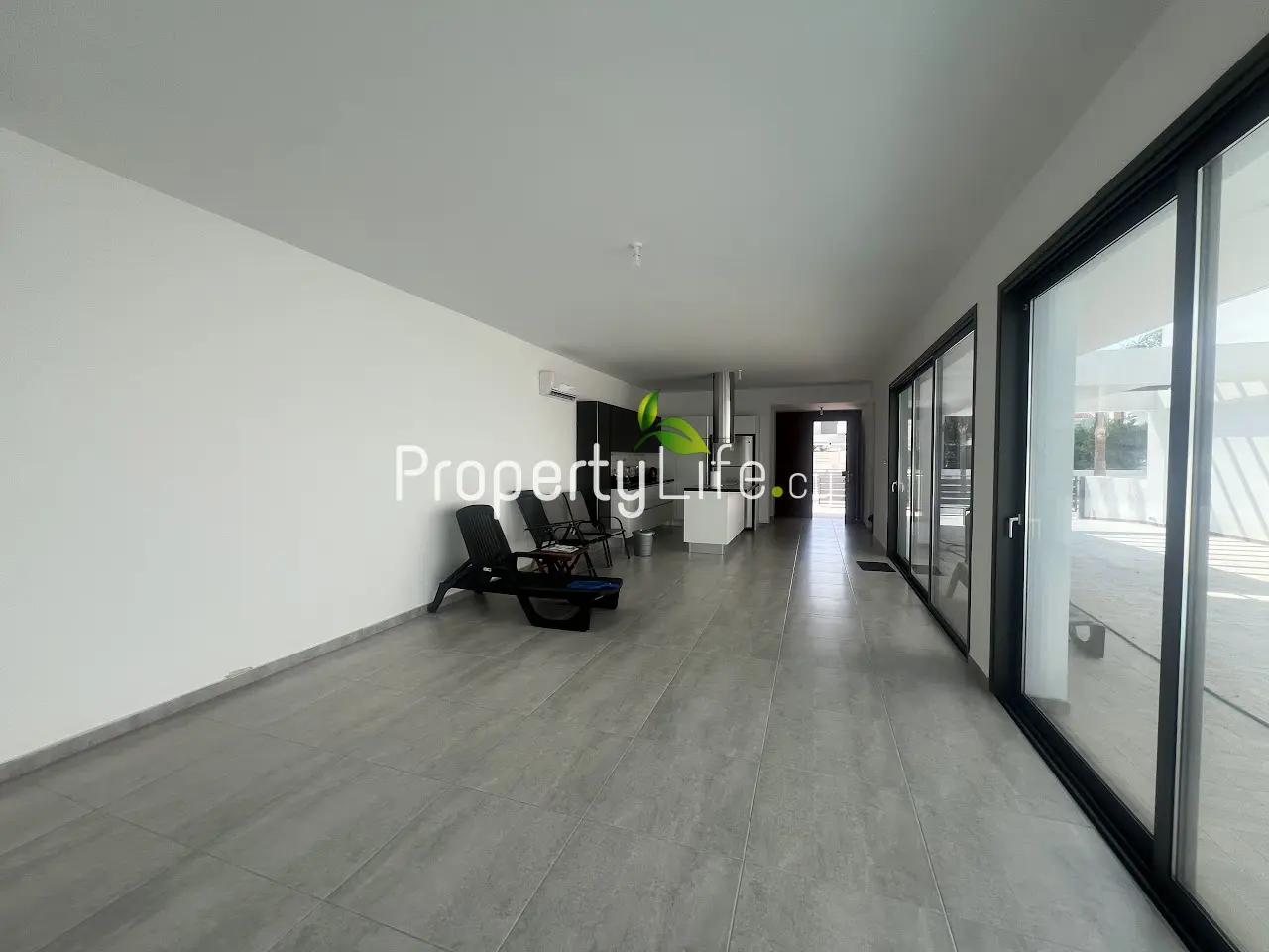 MESOYIOS PARK VILLAS LIVADIA TOURISTIC AREA AT PRIVATE COMPLEX